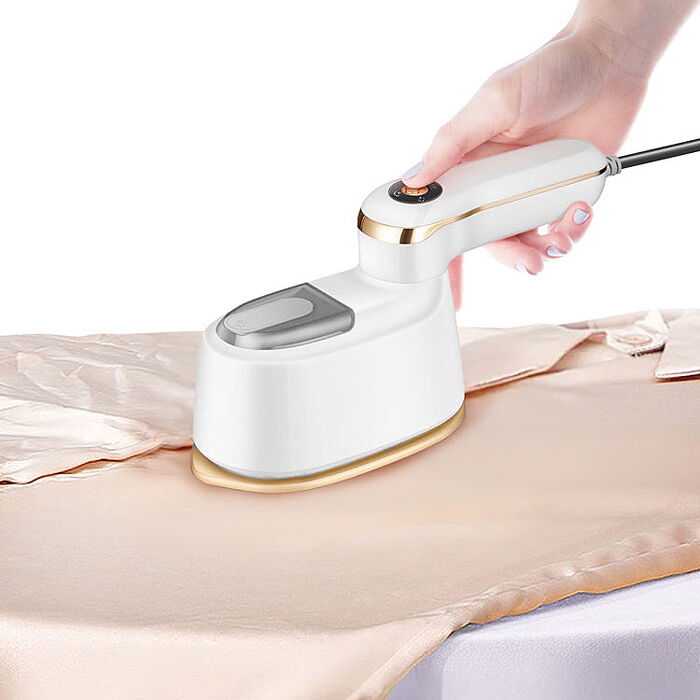 FJ可摺疊110V高溫蒸氣迷你熨斗/掛燙機SC5(液晶顯示 掛燙x乾燙x蒸燙 好收納 通過BSMI認證)