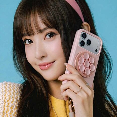 UNIQ 新加坡 Coehl Luna 吸盤帶鏡磁吸手機支架