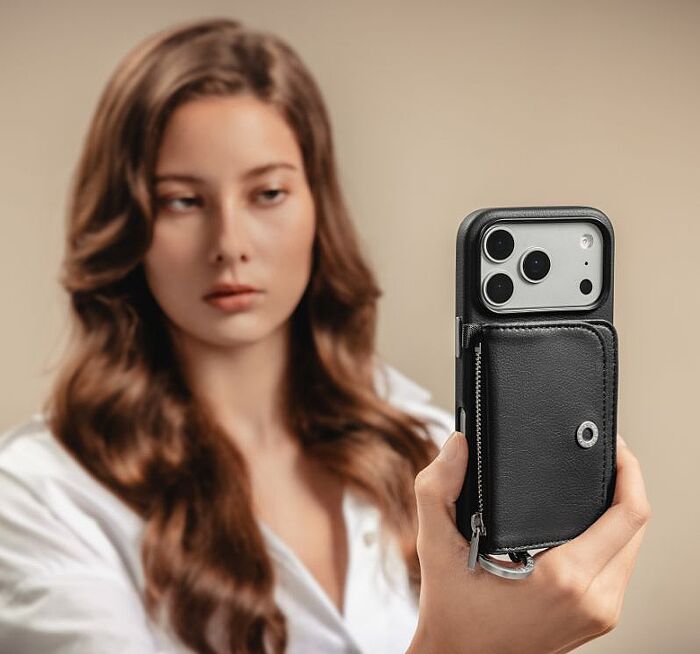 MEGEASY iPhone 17 Pouch M 錢包磁吸掛繩手機殼(Air/Pro/Pro max)