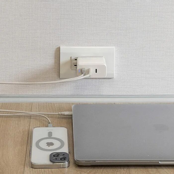 Moshi Rewind USB-C GaN 100W 氮化鎵充電器