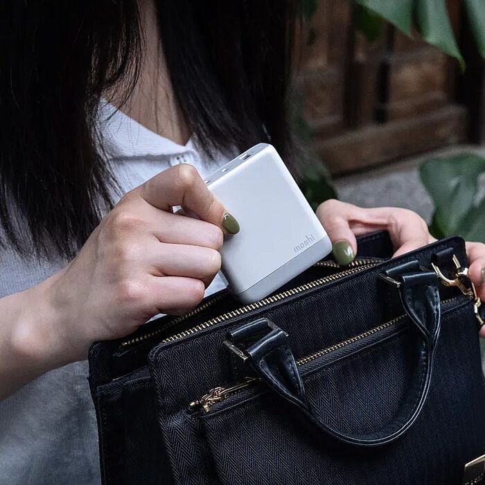 Moshi Rewind USB-C GaN 100W 氮化鎵充電器