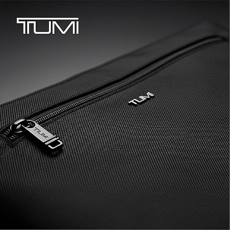 TUMI 經典彈道尼龍系列 15/16吋筆電包